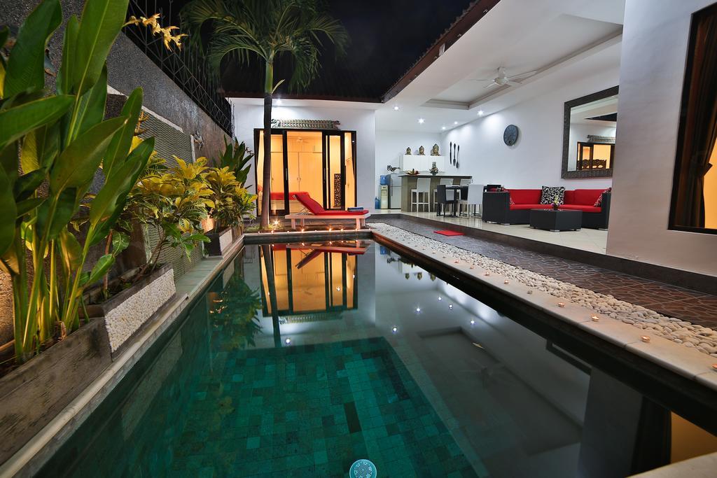 Bali Cinta Villa Seminyak Exterior foto
